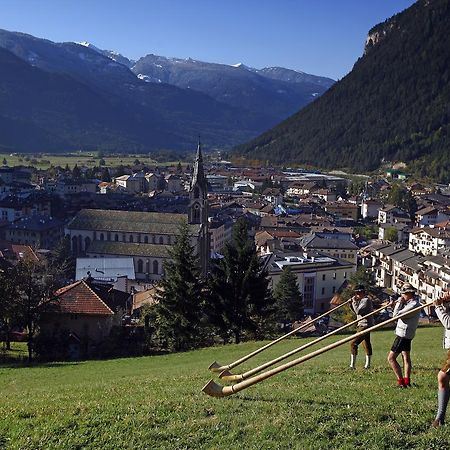 Appartamento Dolomiti Predazzo Exterior photo